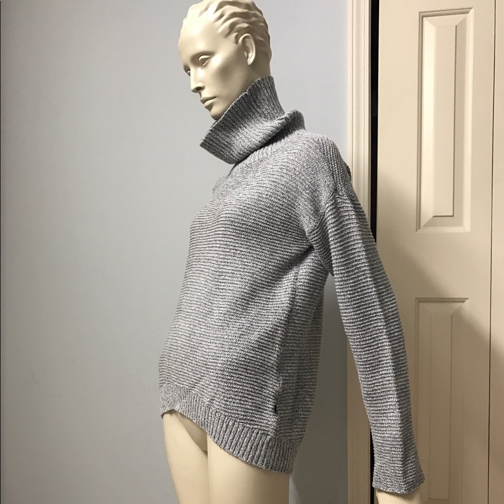 William Rast Sweater - Picture 6 of 7